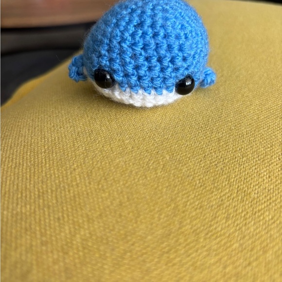 Blue and White Crochet Whale Toy - Picture 1 of 5